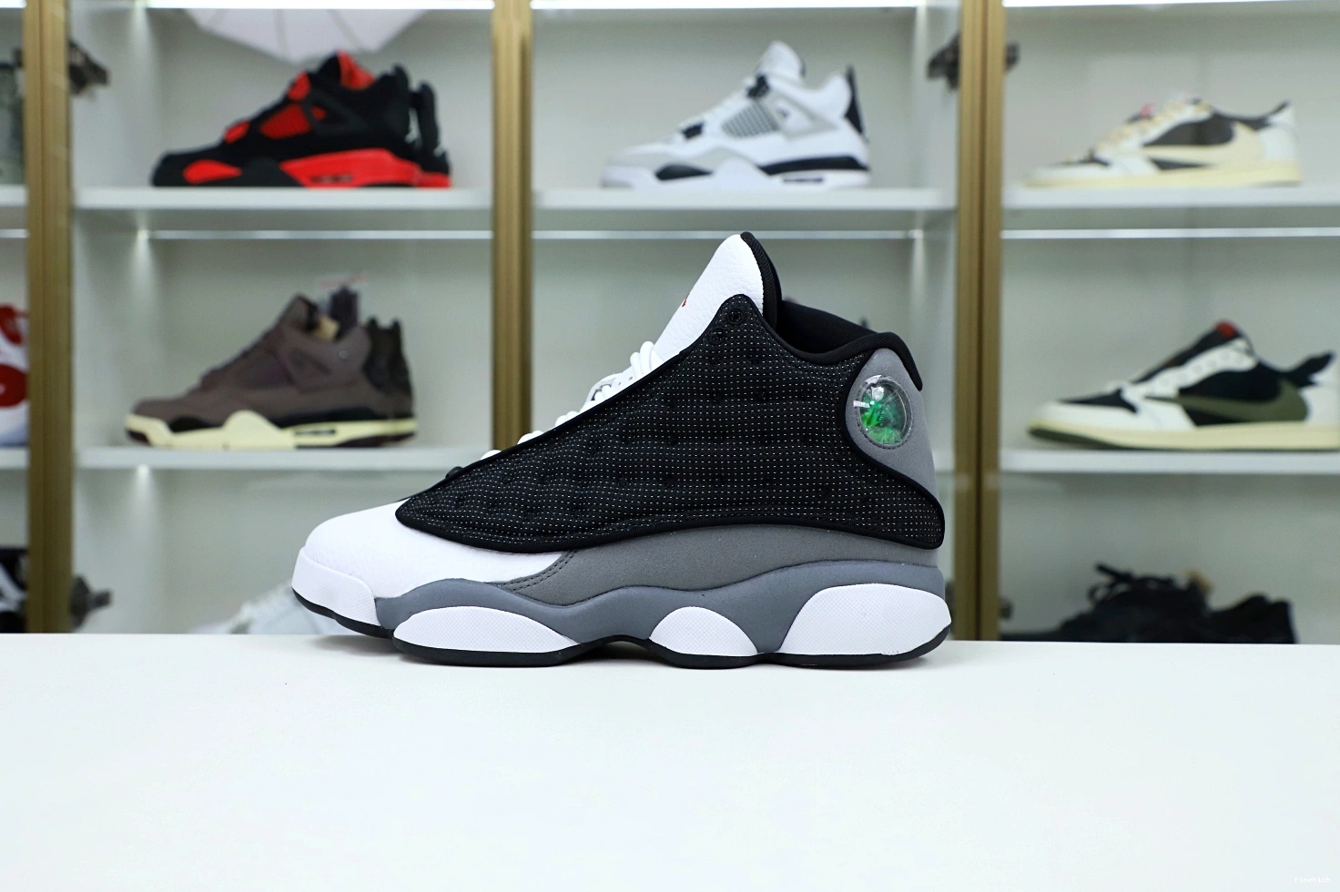 Retro Jordan Air 13 